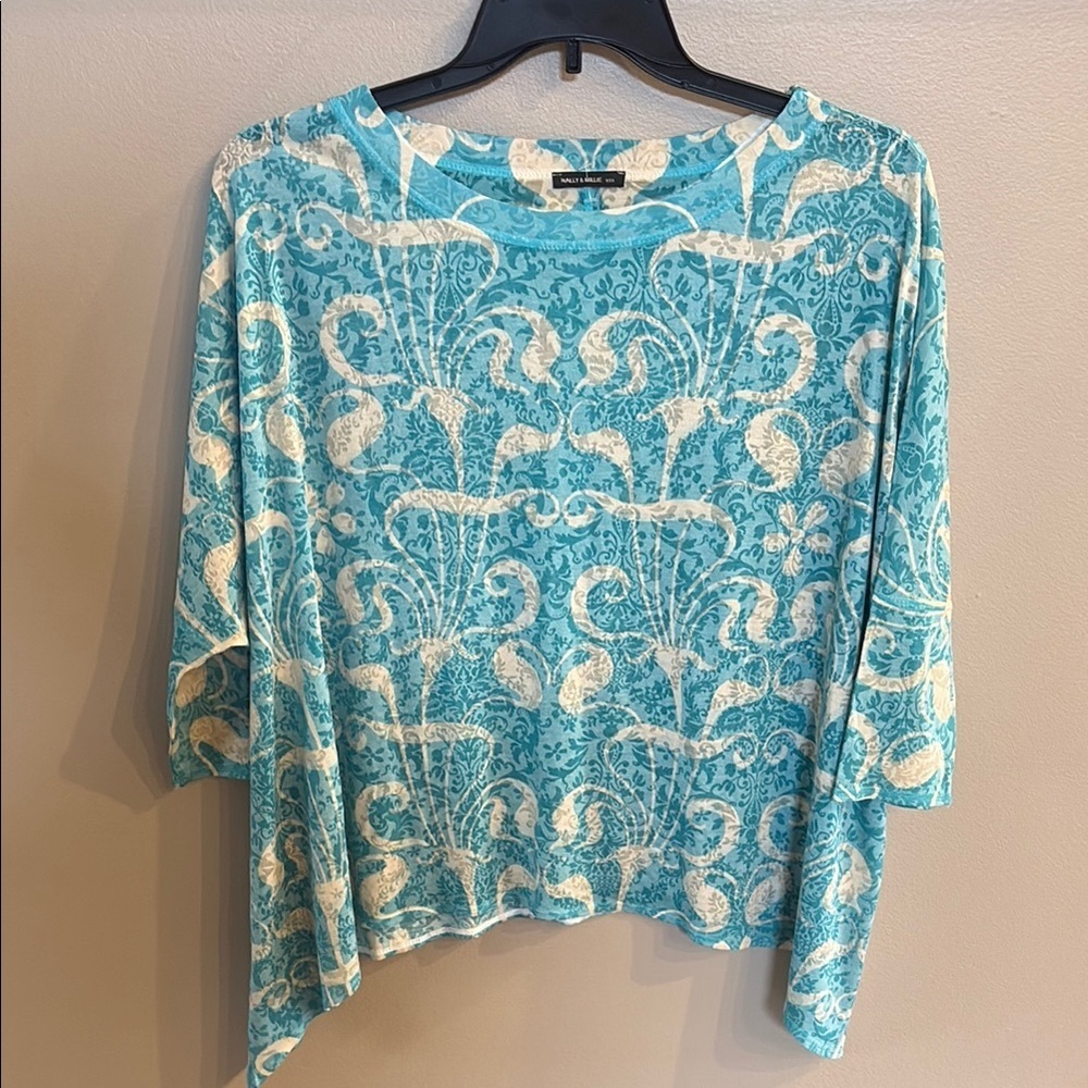 Nally & Millie ONE SIZE turquoise cream patterned top blouse asymmetrical